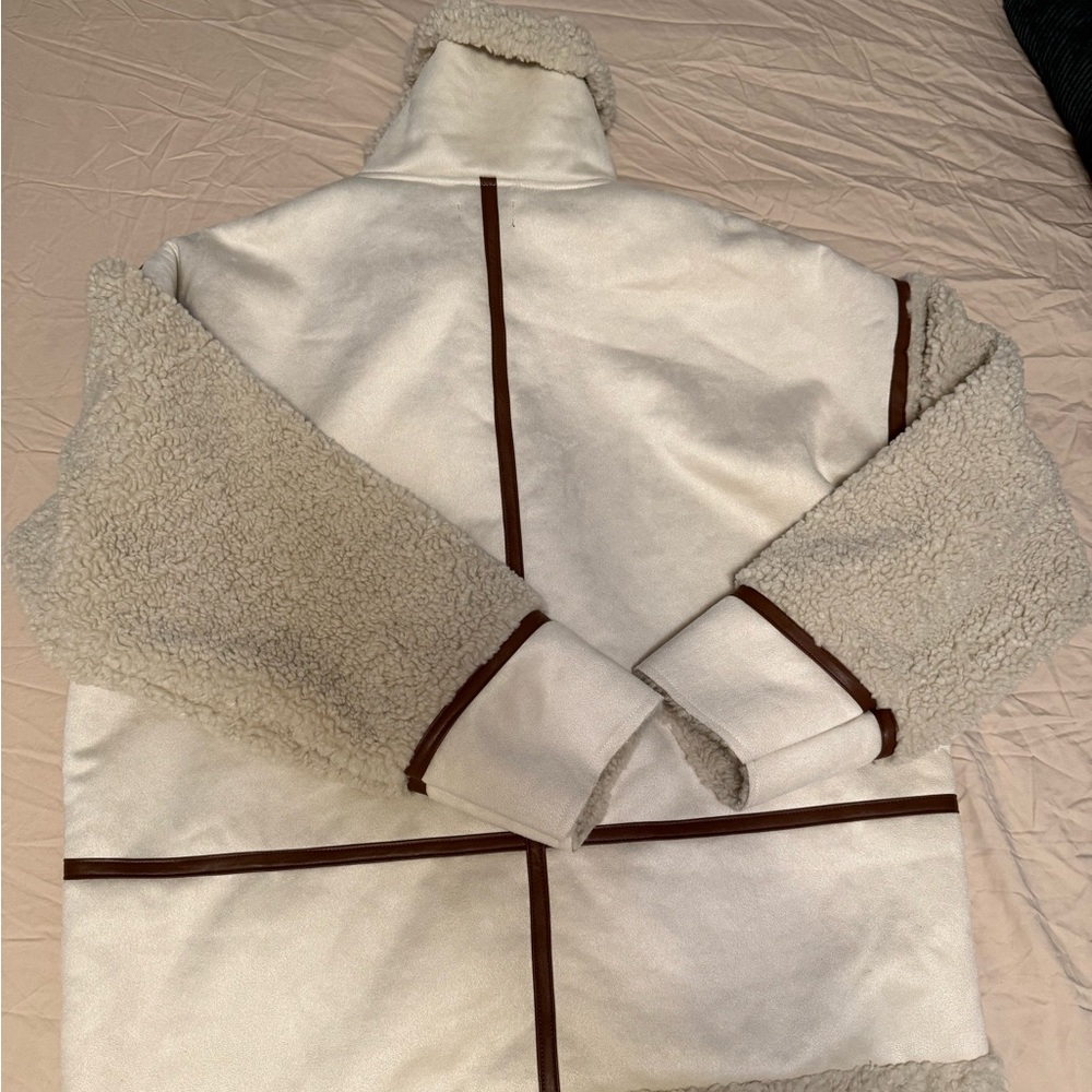 PrettyLittleThing Cream Shearling Jacket - Picture 11 of 14